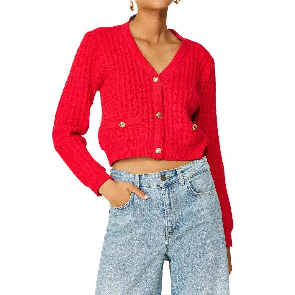 Gilet rouge avec maille côtelée verticale et boutons décoratifs